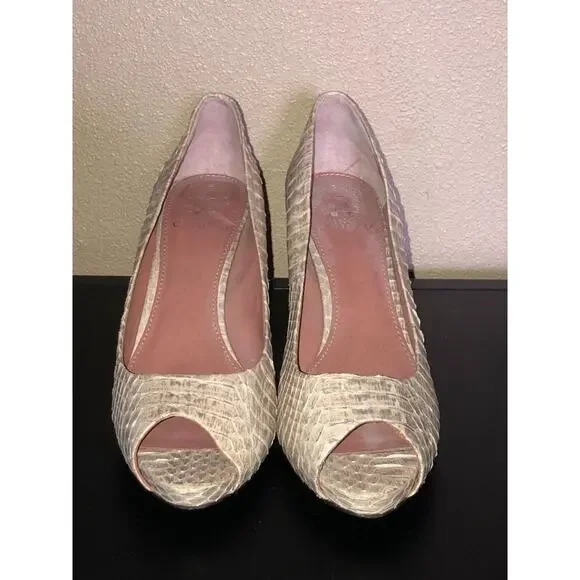 Vince Camuto Kira Wedding Date Nite Animal Print Cream Python Peep Toe Heels 8.5 - Picture 2 of 11